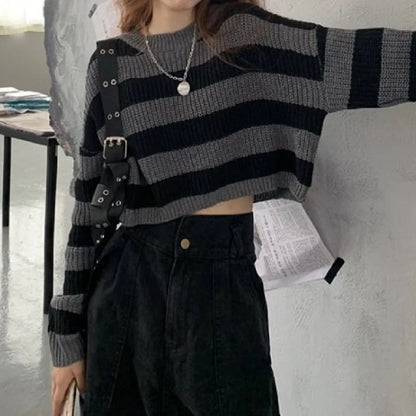 White Striped Mock Neck Cropped Pullovers Women Sweaters