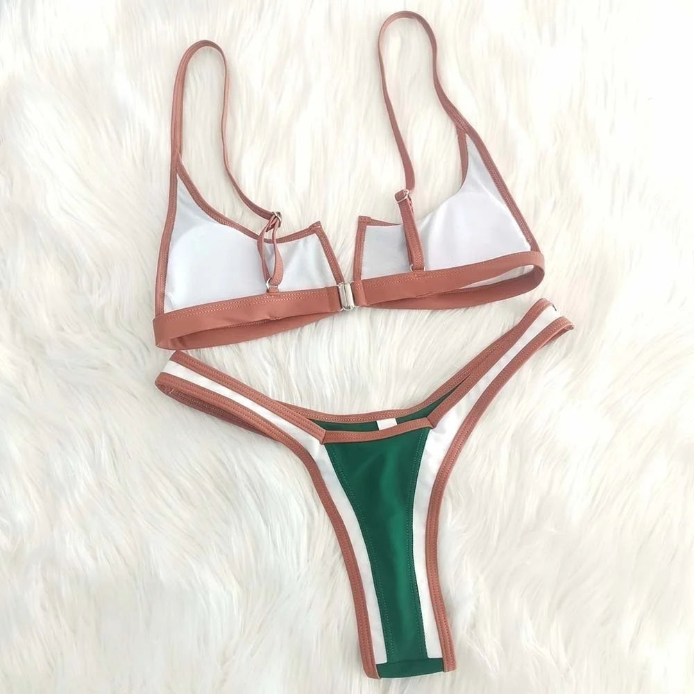 Vintage Style Split Cover Up Green Bikini Set