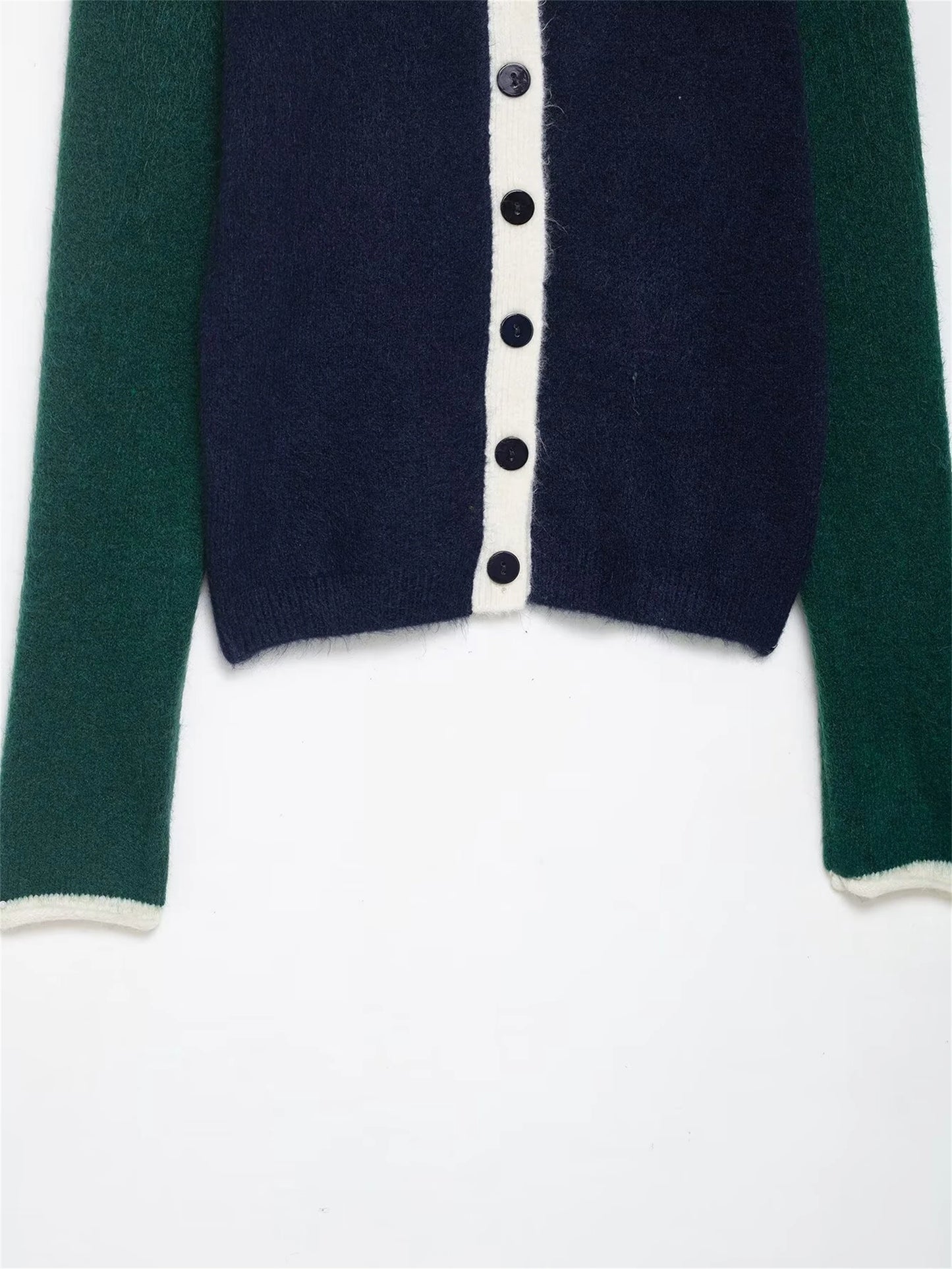 Color-Block Knit Cardigan for Women – 2025 Fashion Trend