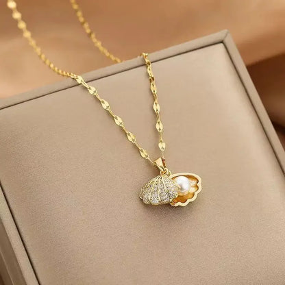 Heart Shaped All Pearl Necklace