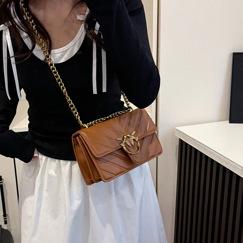 Women Elegant Magnetic Buckle Handbags