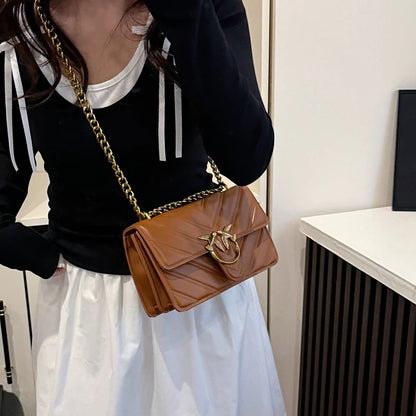 Women Elegant Magnetic Buckle Handbags