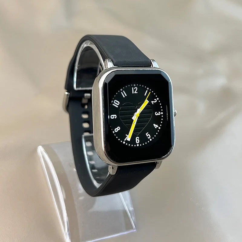 Minimalist Silicone Strap Quartz Watches Casual Sporty Style