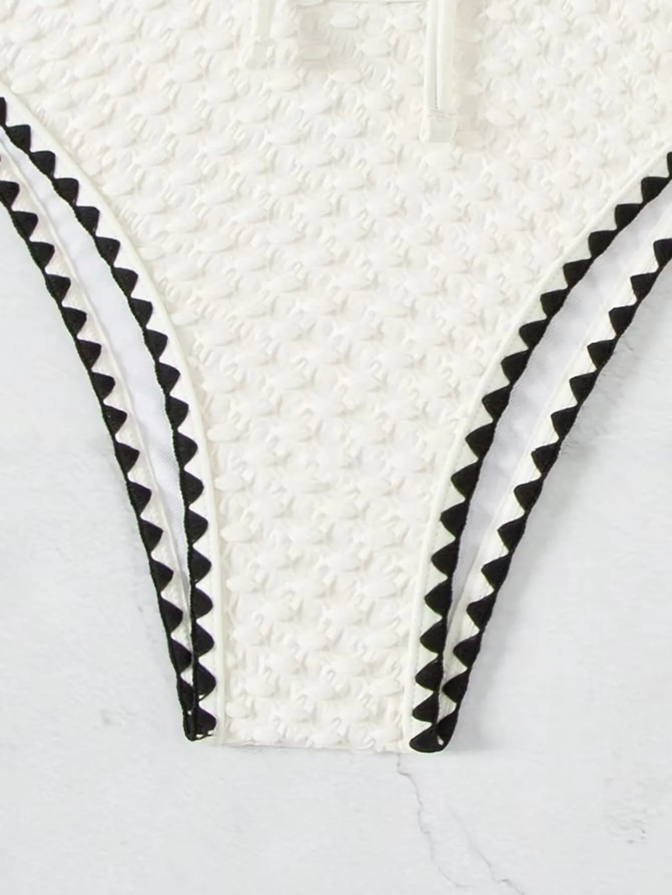 Two Pieces New White Bandage Stripe Bikini