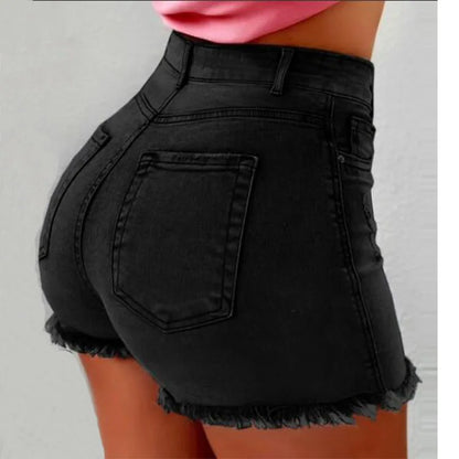 Effortless Summer Styling: High-Waist Frayed Denim Shorts