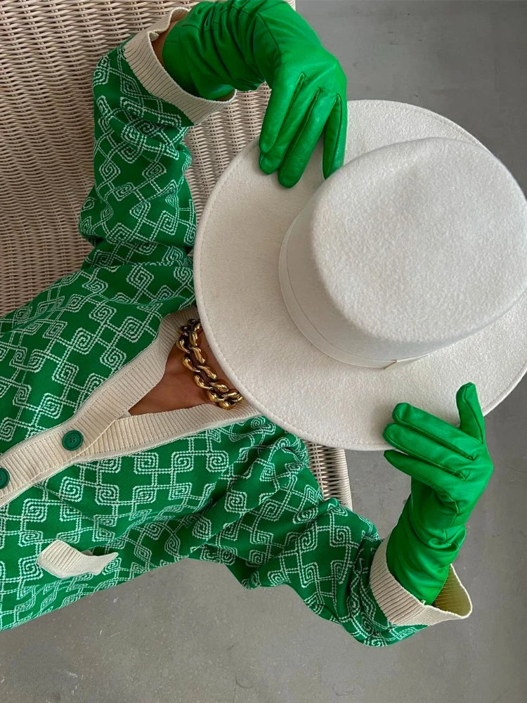 Geometric Jacquard V-Neck Knit Cardigan – Oversized 2025 Autumn/Winter