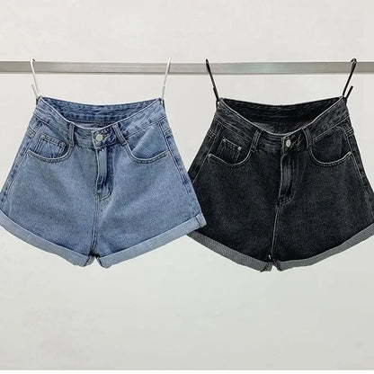 Vintage Style Simple Denim Shorts For Women