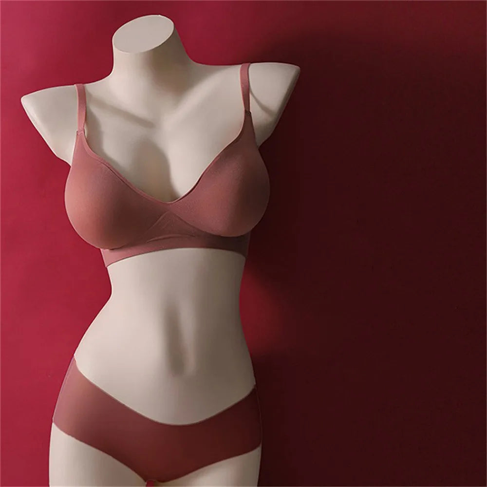 Externally Supported Push-Up Bra – Breathable Wire-Free Lift
