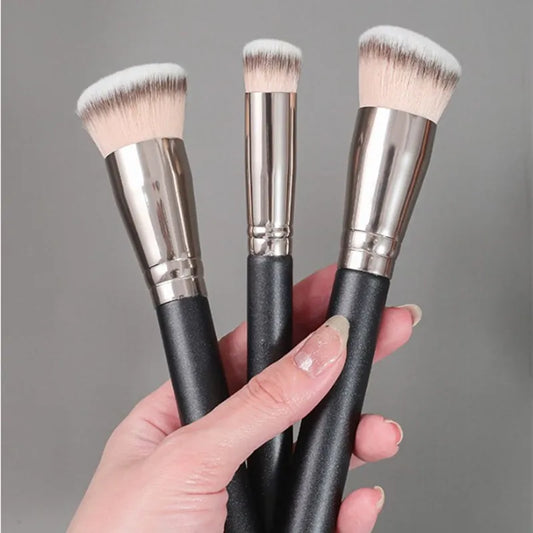 Angled Foundation Brush Seamless Liquid Cream Makeup Brush