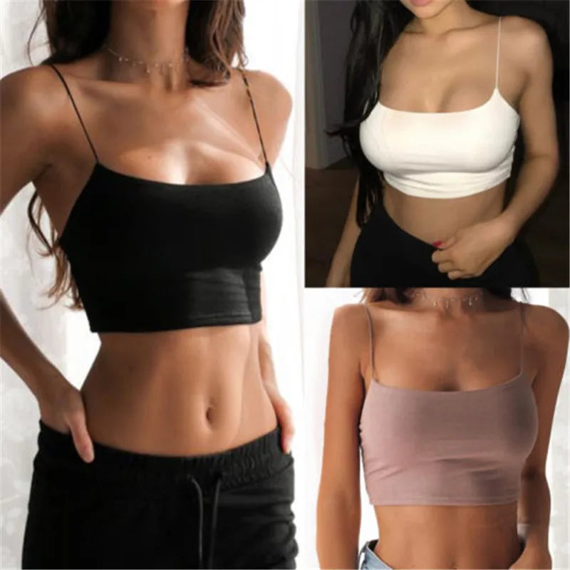 Effortless Styling: Minimalist Neutral Crop Top for Your Vacation Mood