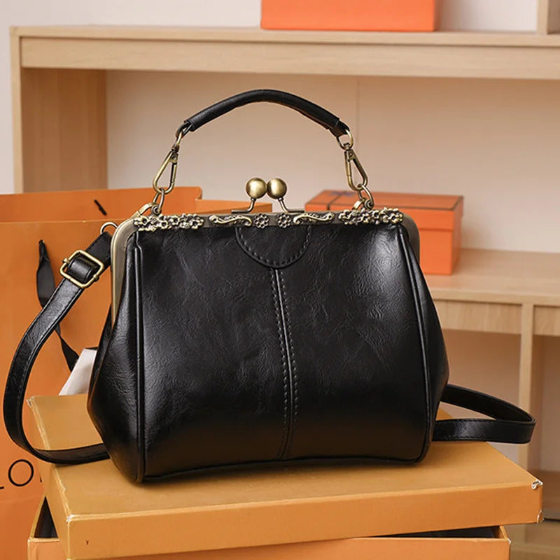 Womens Luxury Clips Shoulder Bags