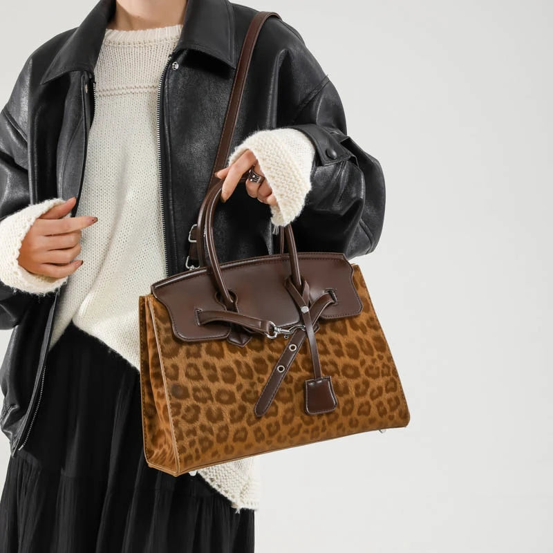 Women Lady Crown Dot Messenger Bags