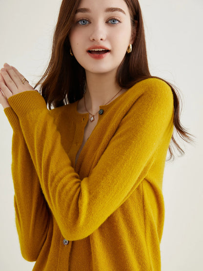 100% Merino Wool Knit Cardigan for Women – Timeless Vintage Style