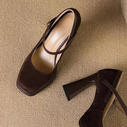 Retro Charm Mary Jane Heels – Chunky Platform Elegance