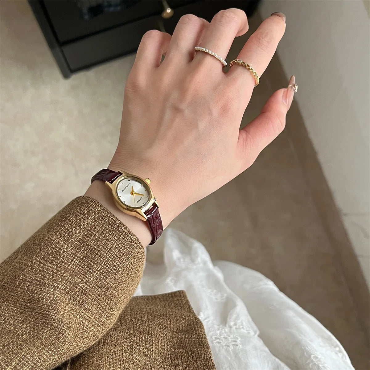 Leather Strap Gold Frame Watches
