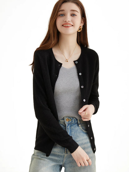 100% Merino Wool Knit Cardigan for Women – Timeless Vintage Style