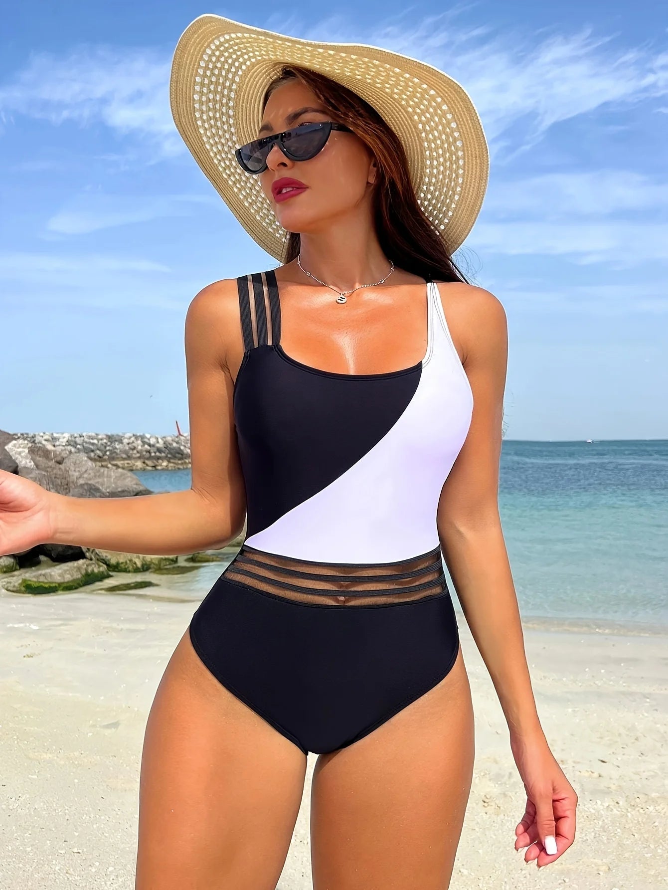 Chic Color Block One Piece Swimsuit with Mesh Details Aesthetic