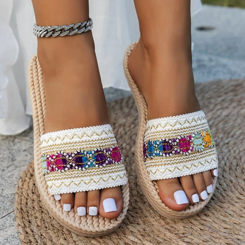 Resort Mood: Elegant Embroidered Straw Sole Slides