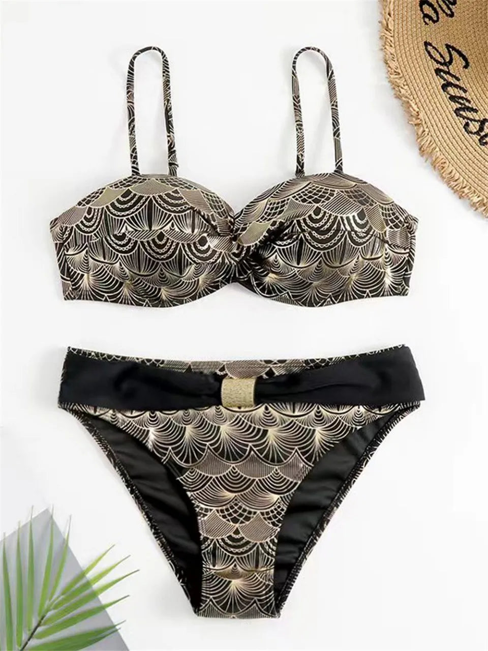 Luxury Resort Gold Wave Pattern Bikini Set for Vacation Mood