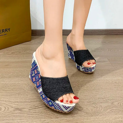 Traditional Style Pretty Cool Blue Love High Heel Slippers