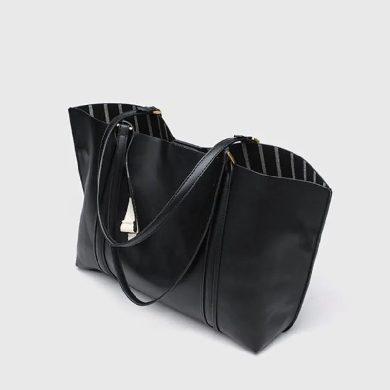 Office Chic: French-Style Minimalist Commuter Tote