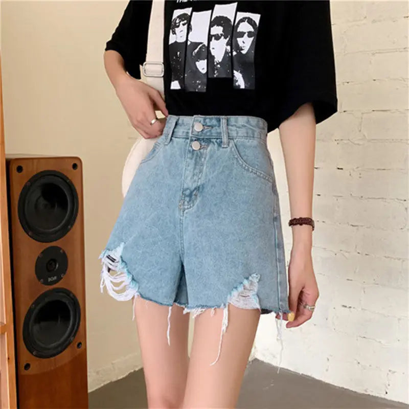 90s Grunge Aesthetic: Distressed High-Waist White Denim Shorts