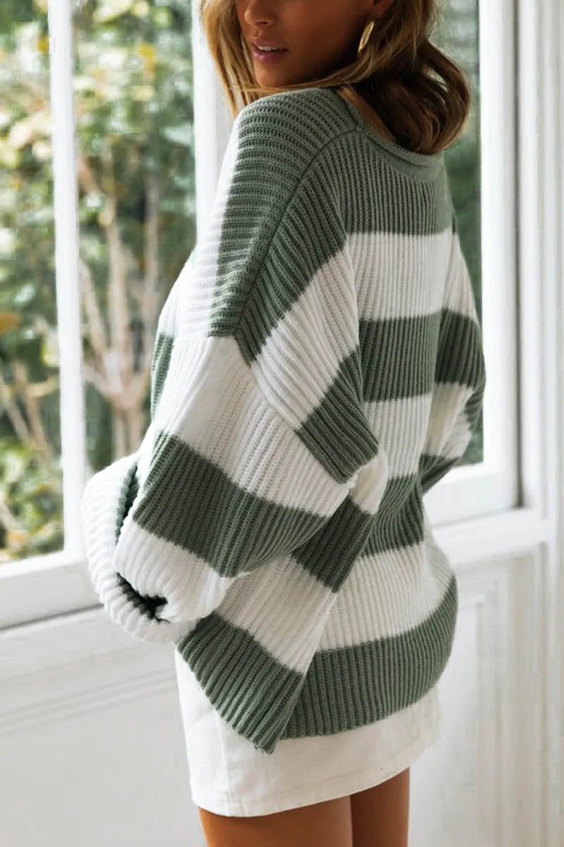 Color Block O-Neck Sweater: Casual Autumn/Winter Style