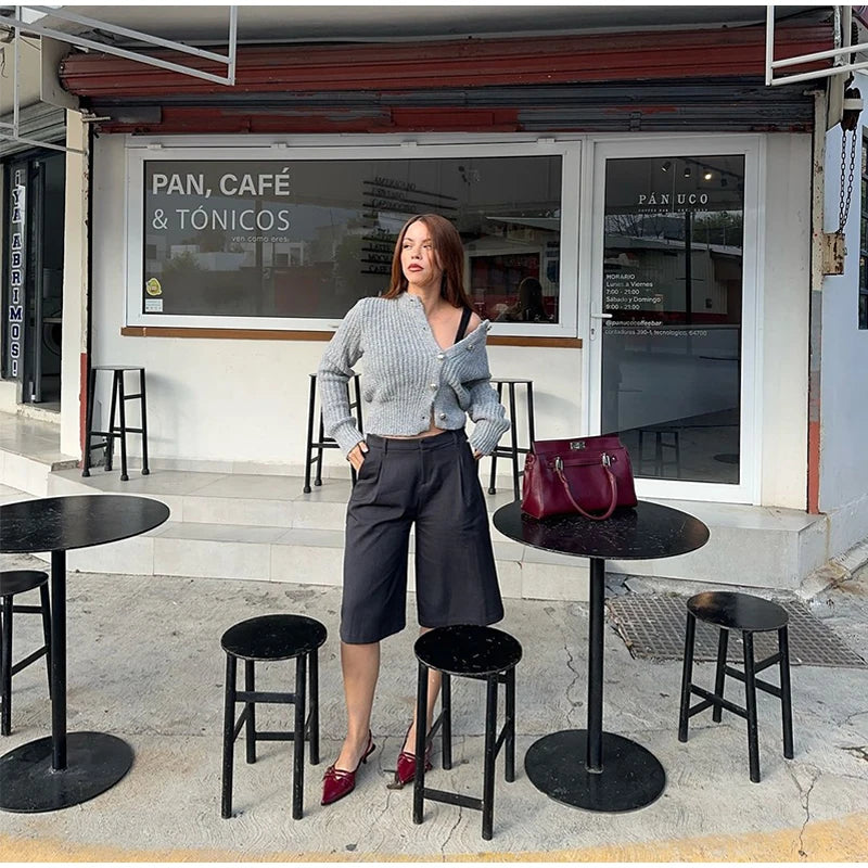 Elegant Gray Knit Cardigan for Women – 2025 Autumn Streetwear