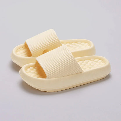 2025 New Summer Womens Soft Sole Cloud Slippers Eva Thick Platform Non Slip Flip Flops For Beach Bathroom
