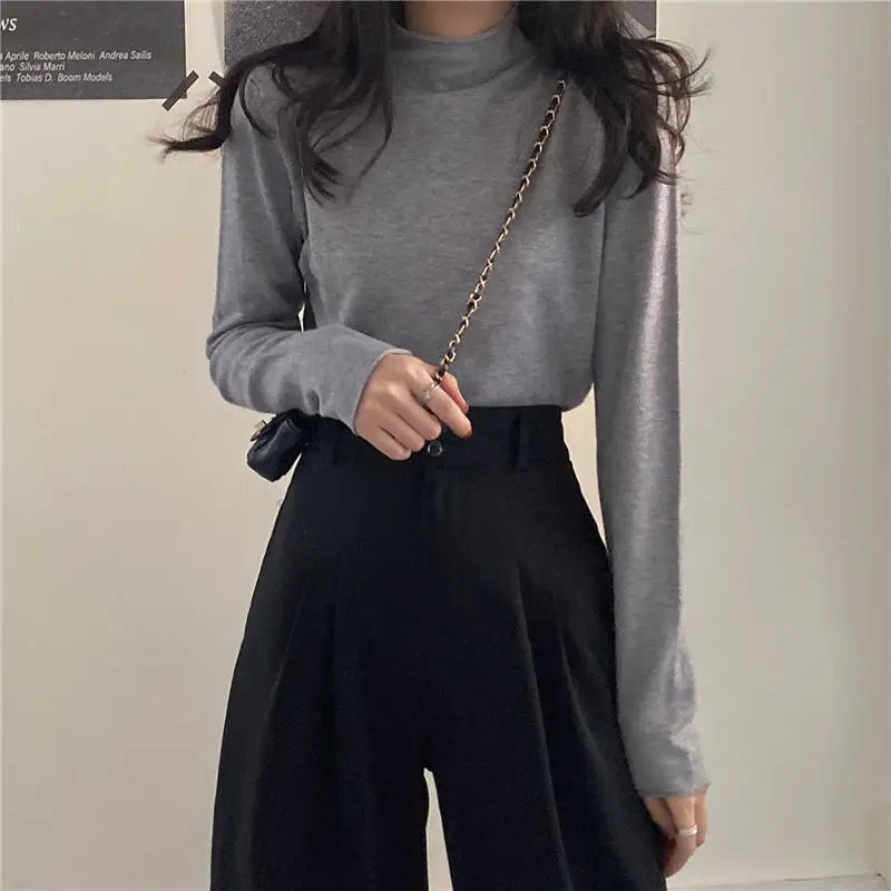 2025 Womens Turtleneck Pullover Black White Striped Sweater Elegant Knit Top For Autumn Winter Outerwear