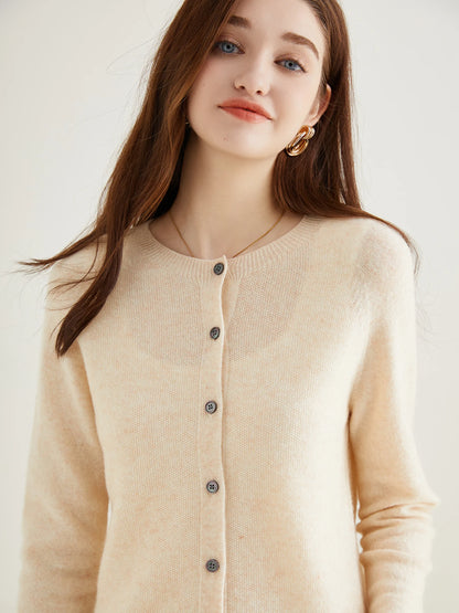 100% Merino Wool Knit Cardigan for Women – Timeless Vintage Style