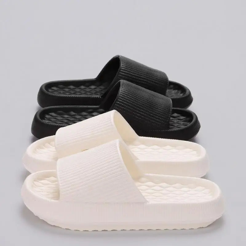 2025 New Summer Womens Soft Sole Cloud Slippers Eva Thick Platform Non Slip Flip Flops For Beach Bathroom