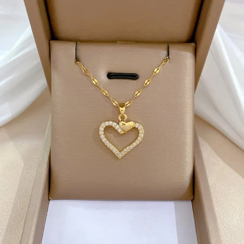 Heart Shaped All Pearl Necklace