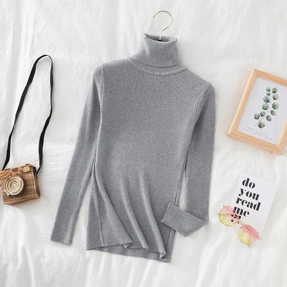 Timeless Basic: Solid Cashmere-Blend Turtleneck Jumper