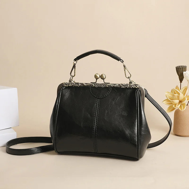 Womens Luxury Clips Shoulder Bags