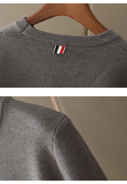 Soft Cashmere Knit Sweater: Stylish O-Neck Top