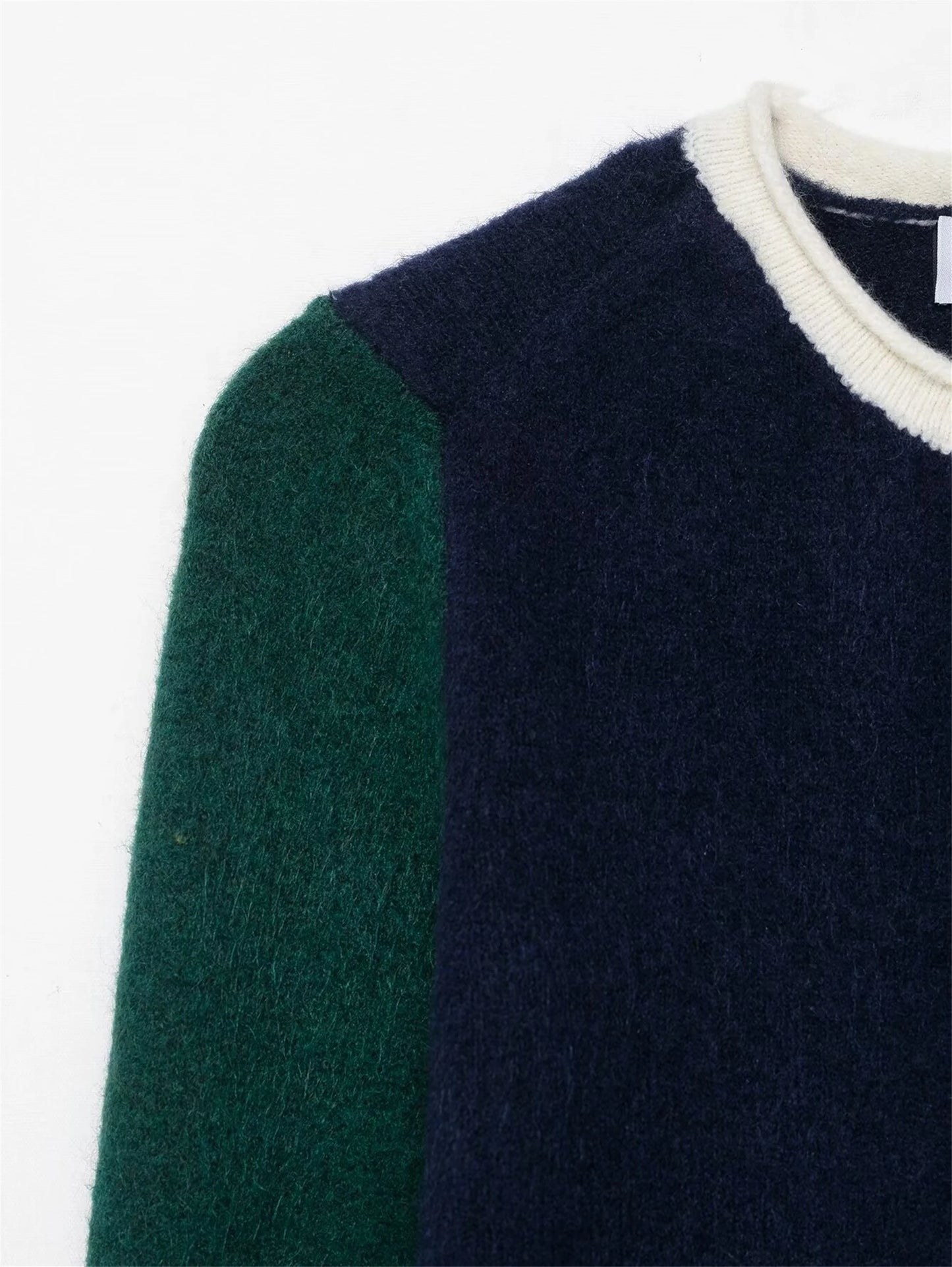 Color-Block Knit Cardigan for Women – 2025 Fashion Trend