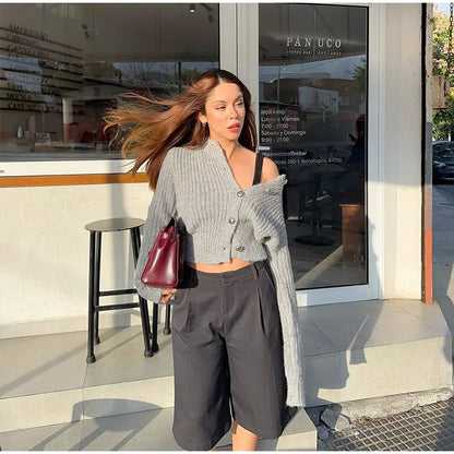Elegant Gray Knit Cardigan for Women – 2025 Autumn Streetwear