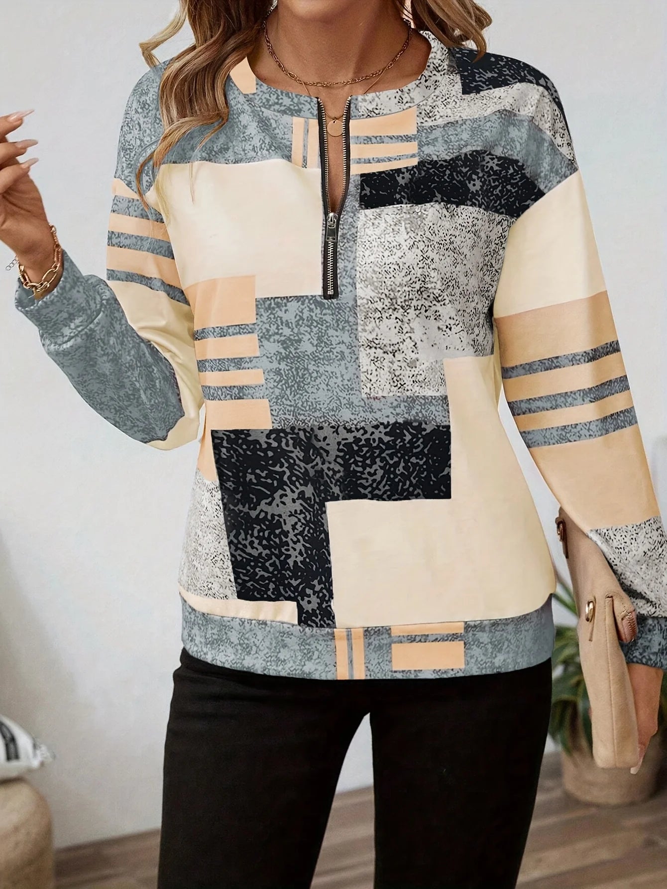 Women Rustic Geometric Design Sweaters
