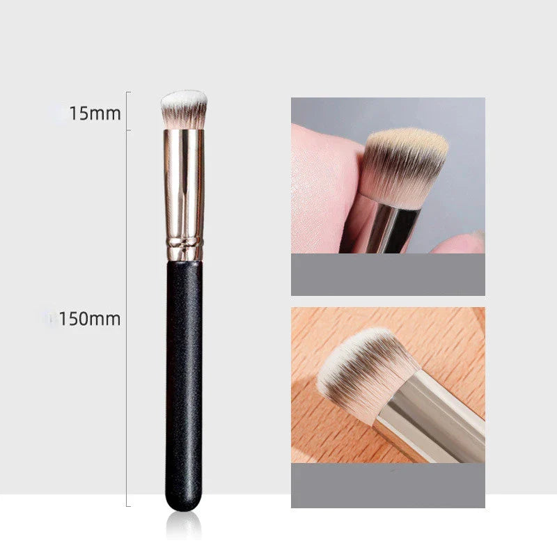 🎁 Angled Foundation Brush Seamless Liquid Cream Makeup Brush (100% off)