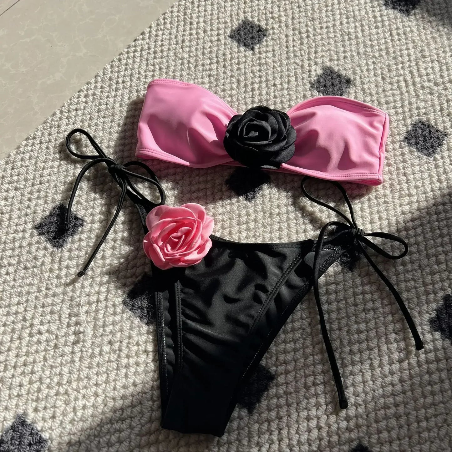 Sophisticated Black Bikini with White 3D Rose Details Aesthetic
