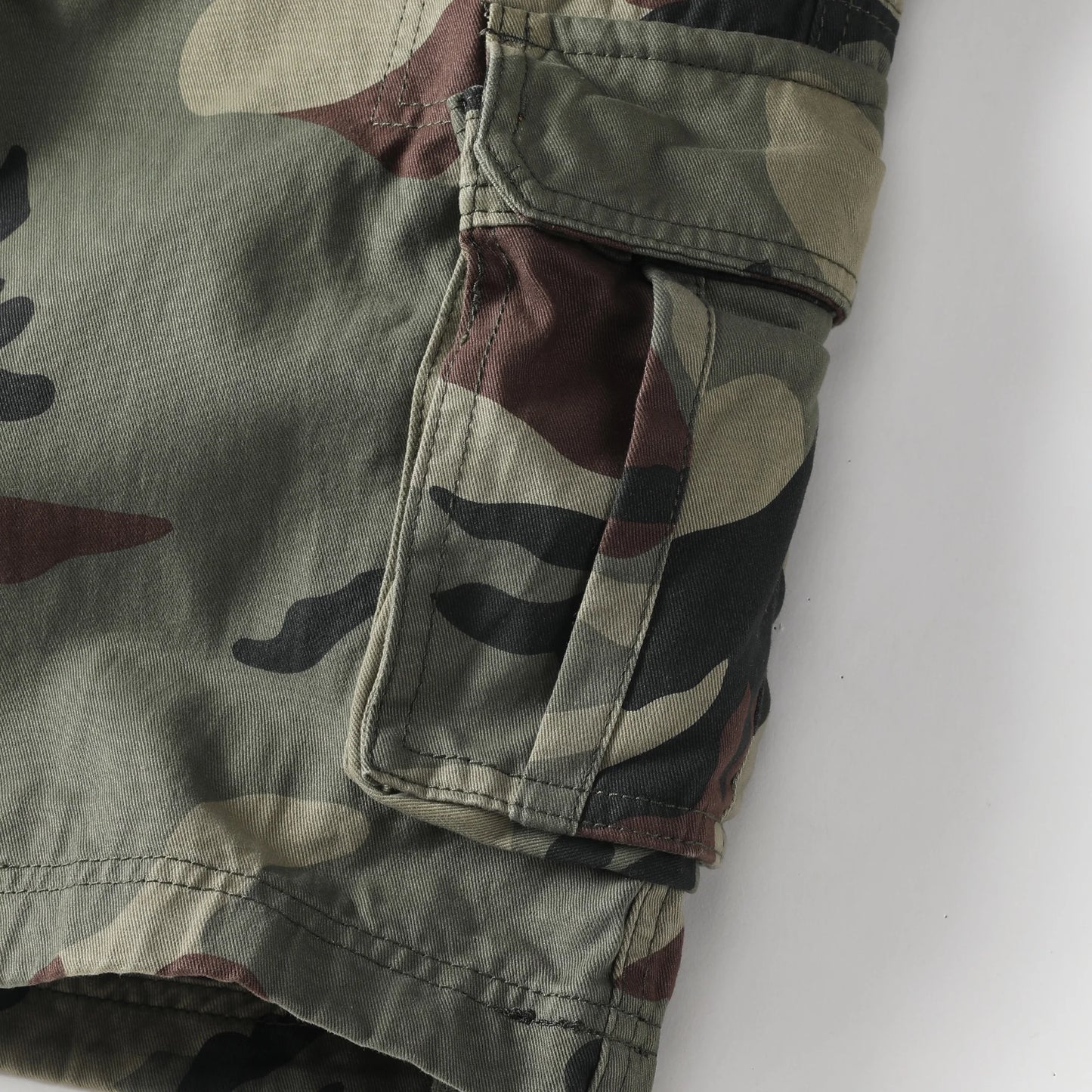 Camouflage Pattern Casual Cotton Mens Cargo Shorts