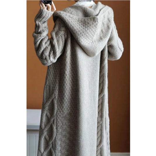 Sophisticated Layering: The Chic Sleeveless Hooded Knit Vest
