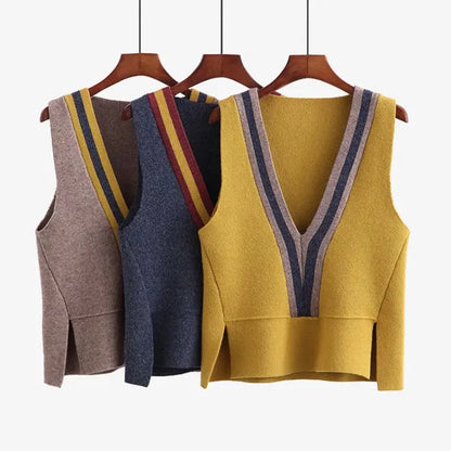 2024 Womens Hooded Sleeveless Knit Vest