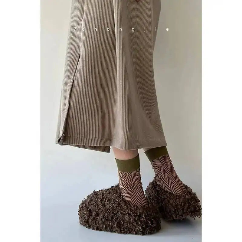 Womens Queen Crown Themed Flat Furry Winter Home Slippers