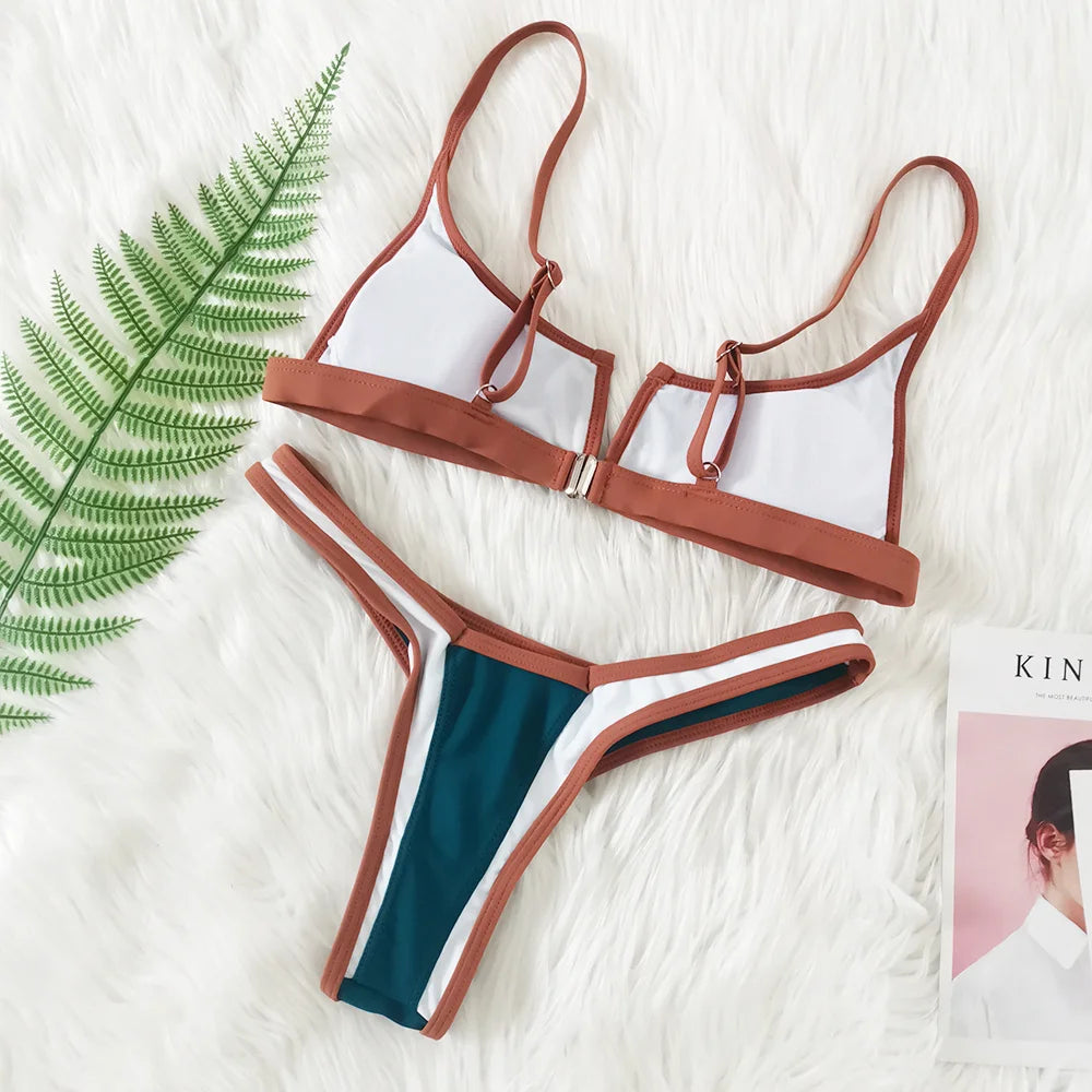 Vintage Style Split Cover Up Green Bikini Set