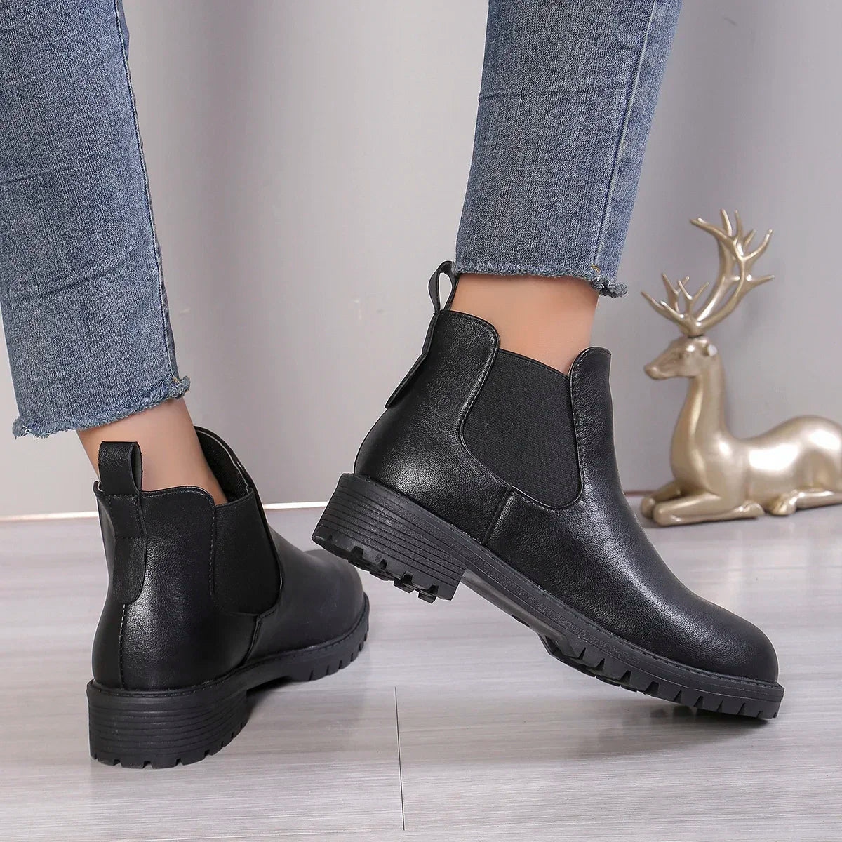 Women Cow Leather Round Toe Thick Sole Ankle Chelsea Boots