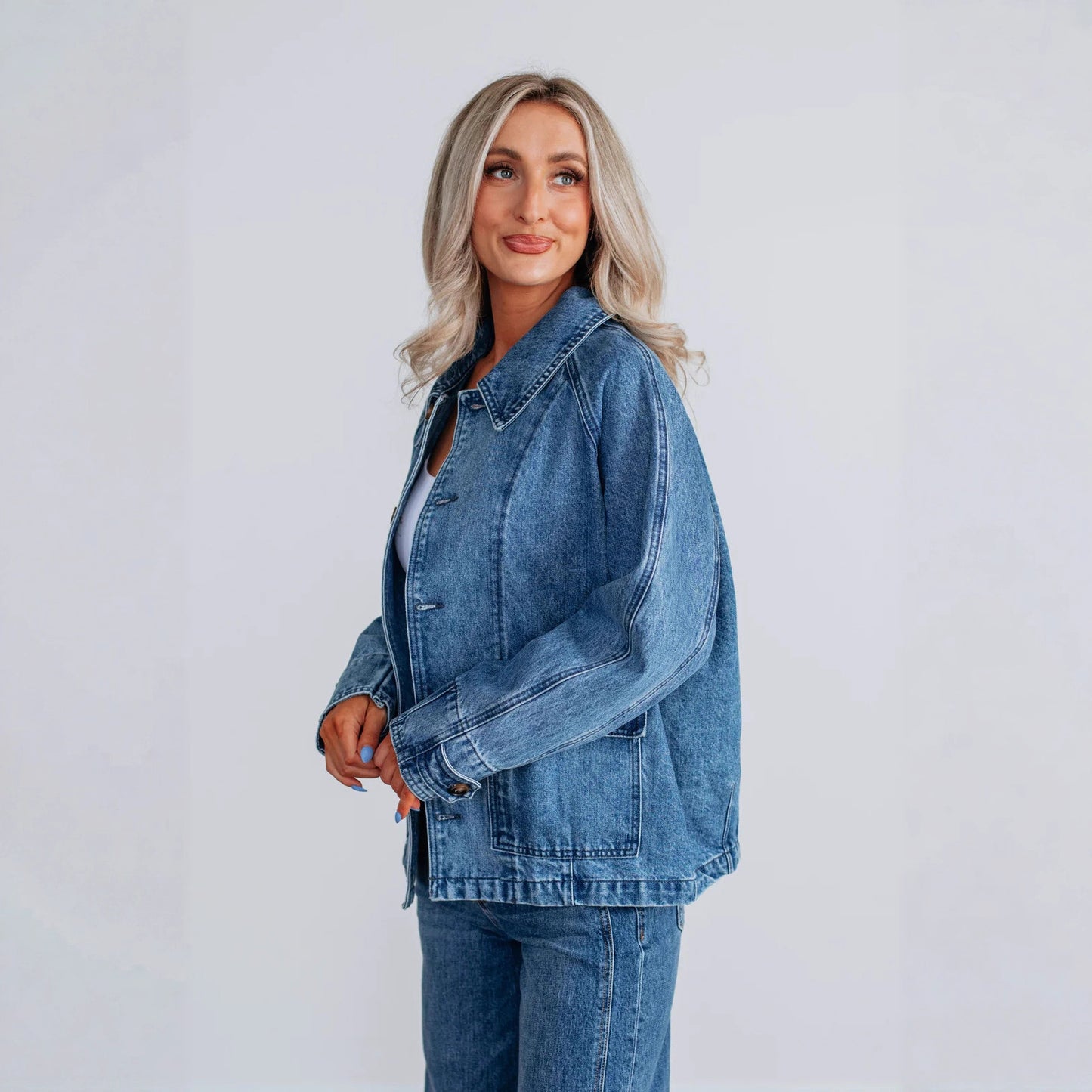 Fashionable Ladies Long Sleeve Denim Coat Jacket