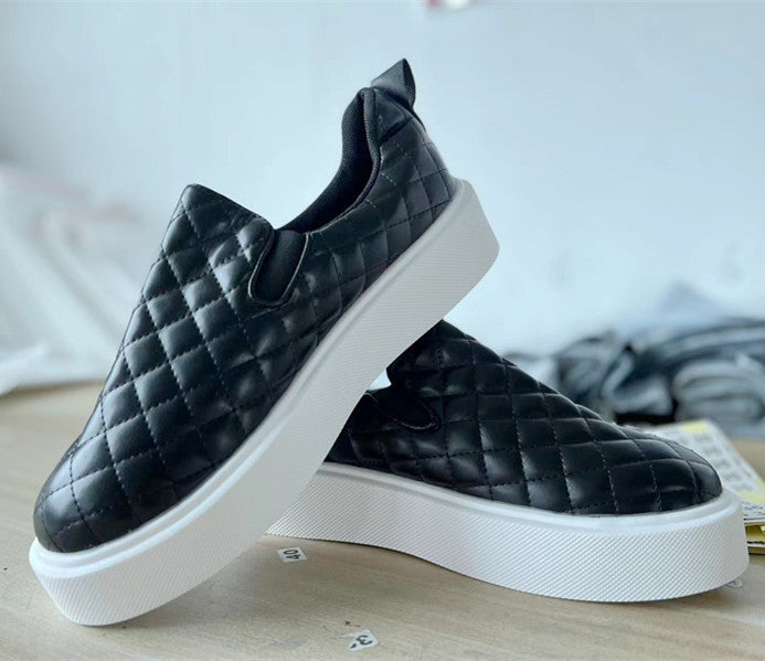 Plaid Platform Flats for Women | Trendy Round-Toe Low-Heel Shoes