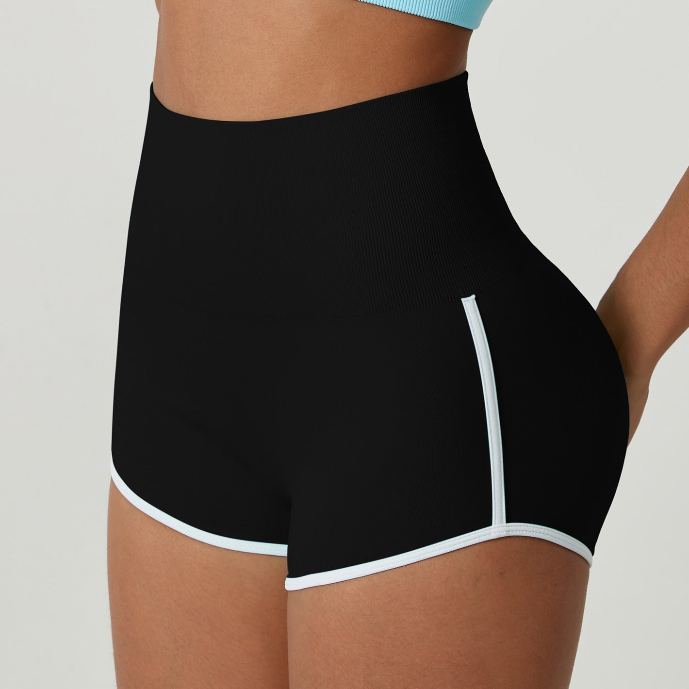 Contrast Color Peach Hip Hot Pants Women – Stylish Activewear Shorts